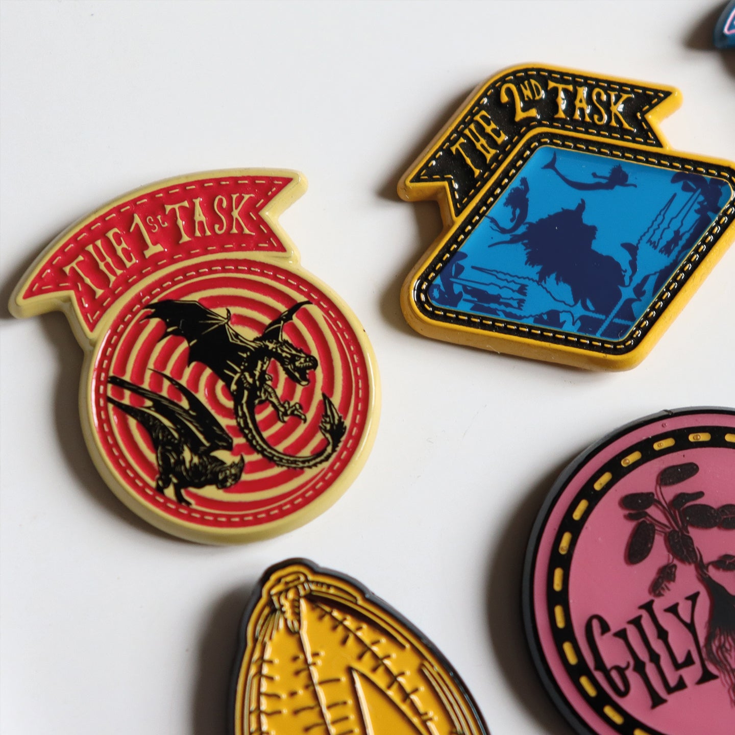 Harry Potter Limited Edition Set of 6 Triwizard Tournament Pin Badges The 1st Task Close Up