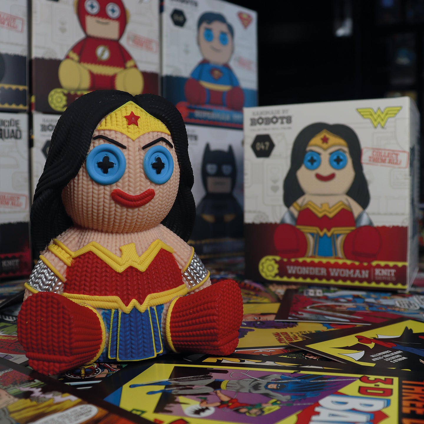 DC - Wonder Woman Collectible Vinyl Figure from Handmade By Robots