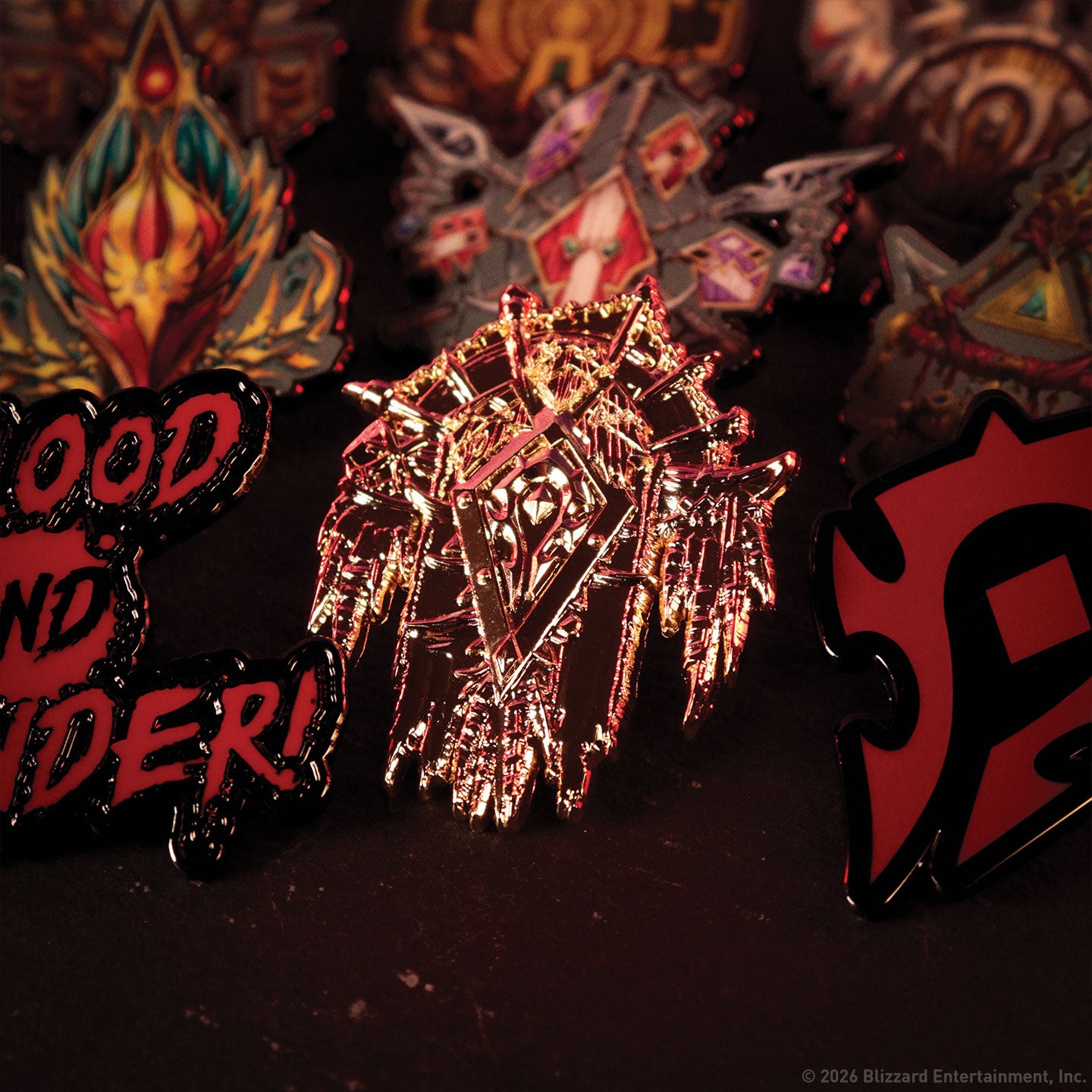 World of Warcraft - Horde Mystery Pin Badge CDU featuring 12 Blind Boxes