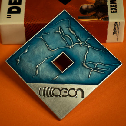 Deathloop Limited Edition Personal Trinket Medallion and Art Card