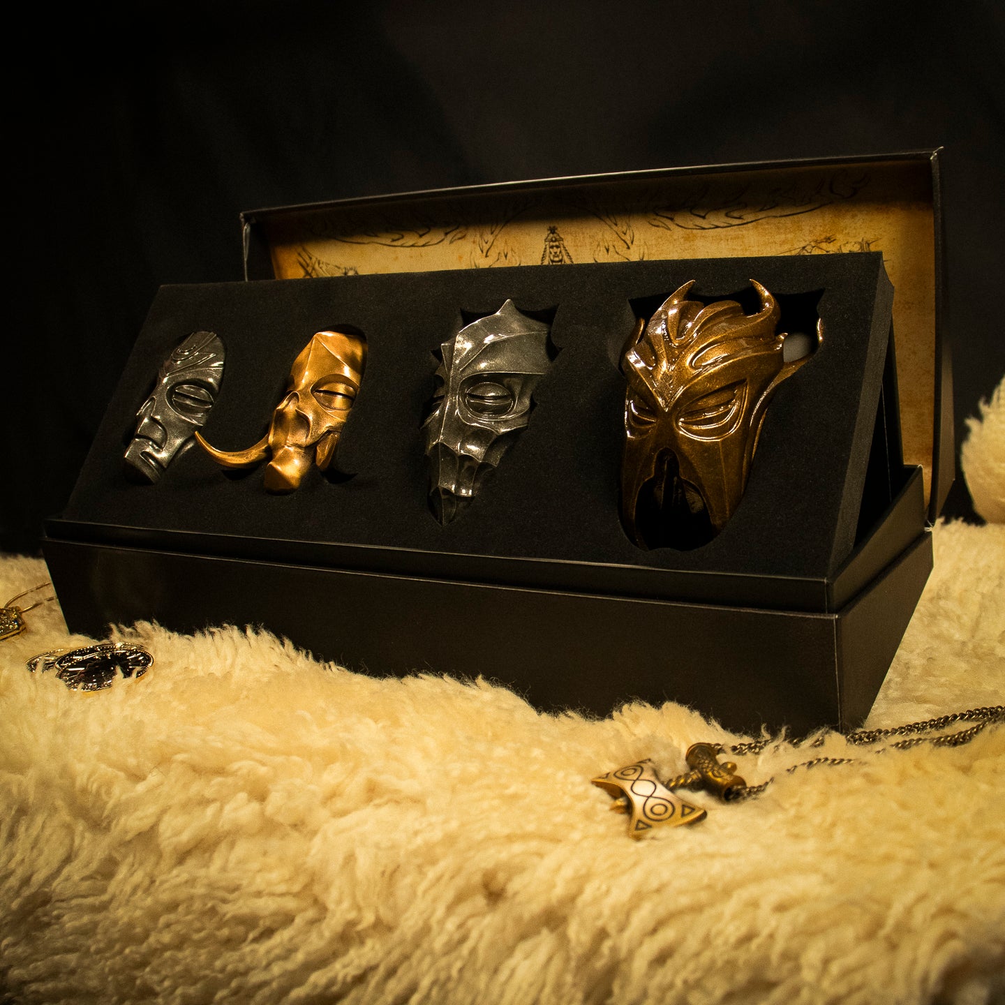 The Elder Scrolls V: Skyrim Set of 4 Scaled Replica Dragon Priest Masks