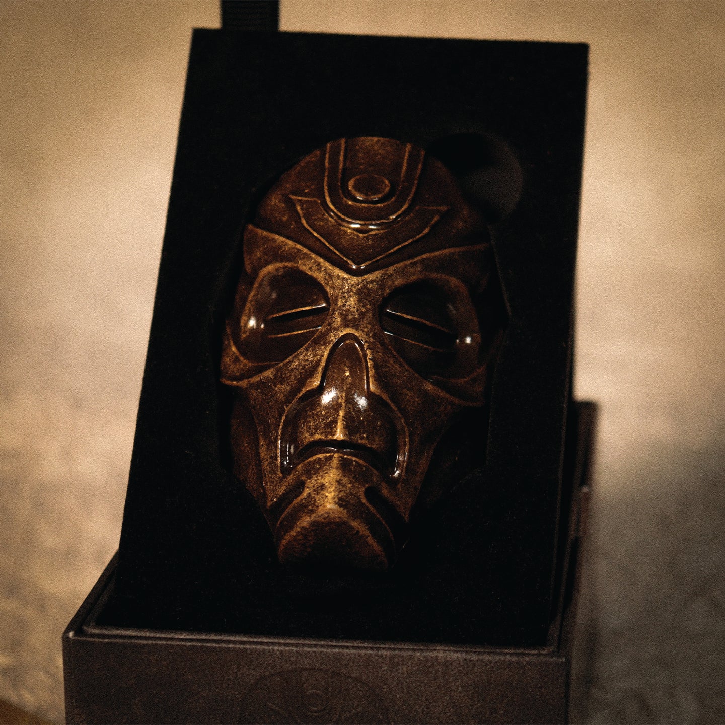 The Elder Scrolls V: Skyrim Nahkriin Dragon Priest Mask Replica