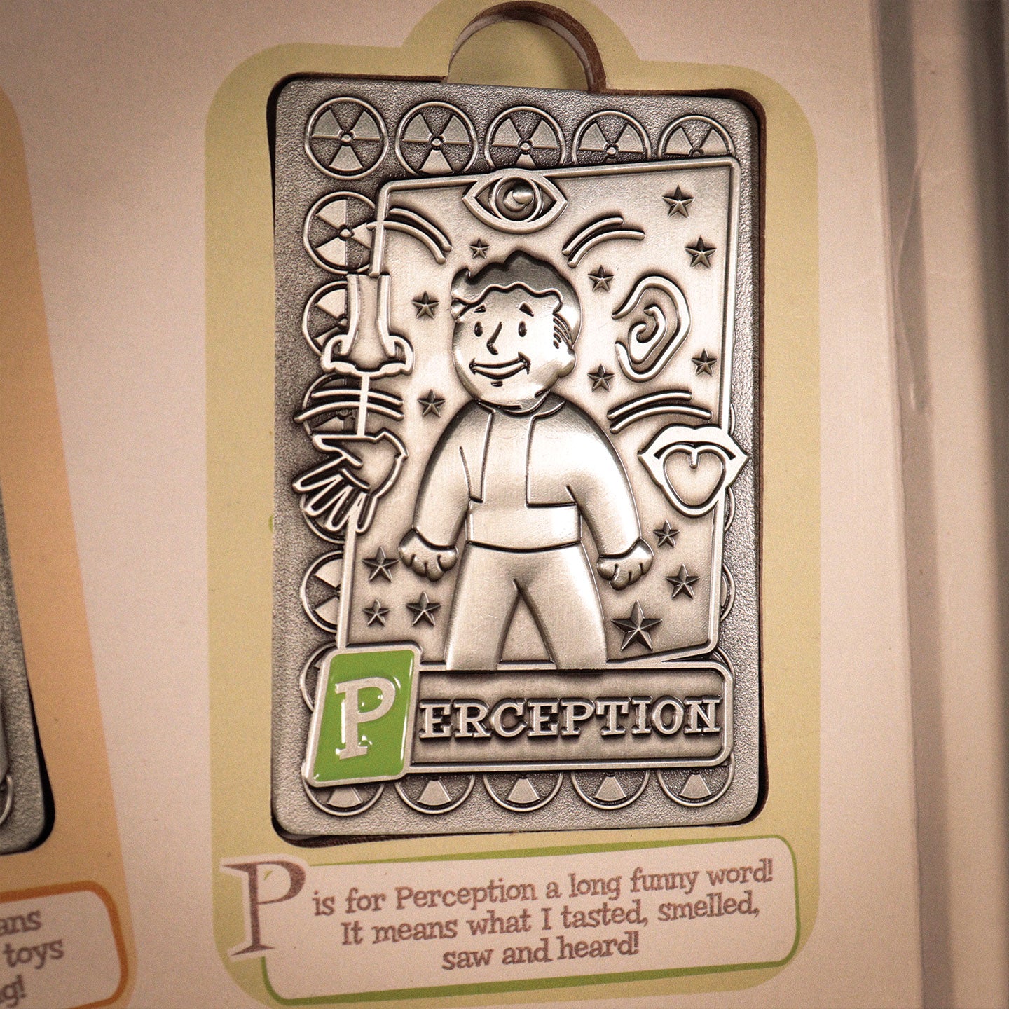 Fallout – S.P.E.C.I.A.L. Perk Card Ingot Collector’s Album