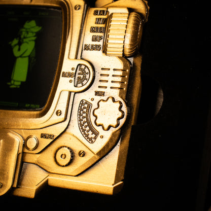 Fallout - Pip-Boy Limited Edition Lenticular Ingot – Mysterious Stranger Variant