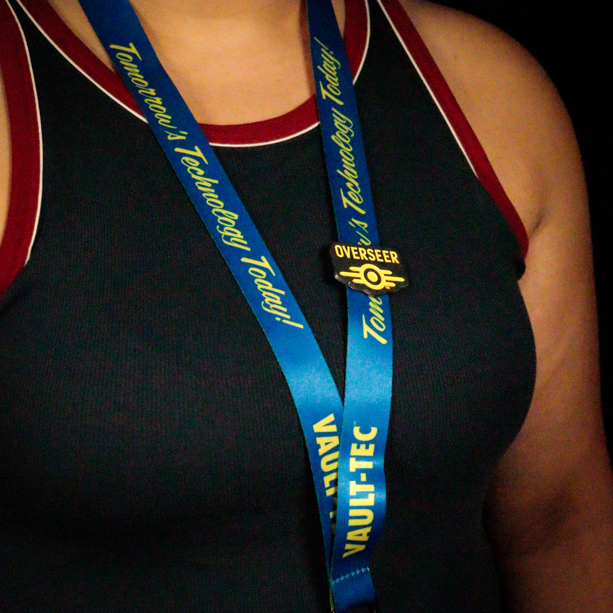 Fallout – Vault-Tec Overseer Lanyard and Pin Set