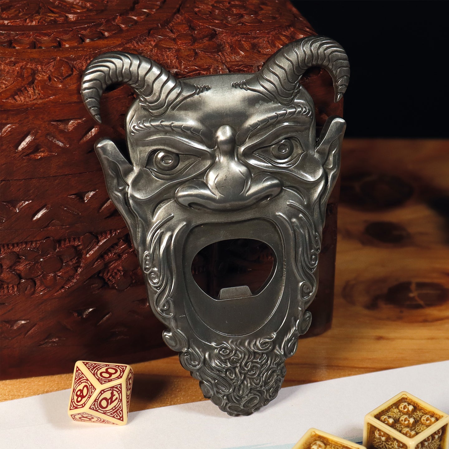 Dungeons & Dragons Tomb of Horrors magnetic Bottle opener from Fanattik