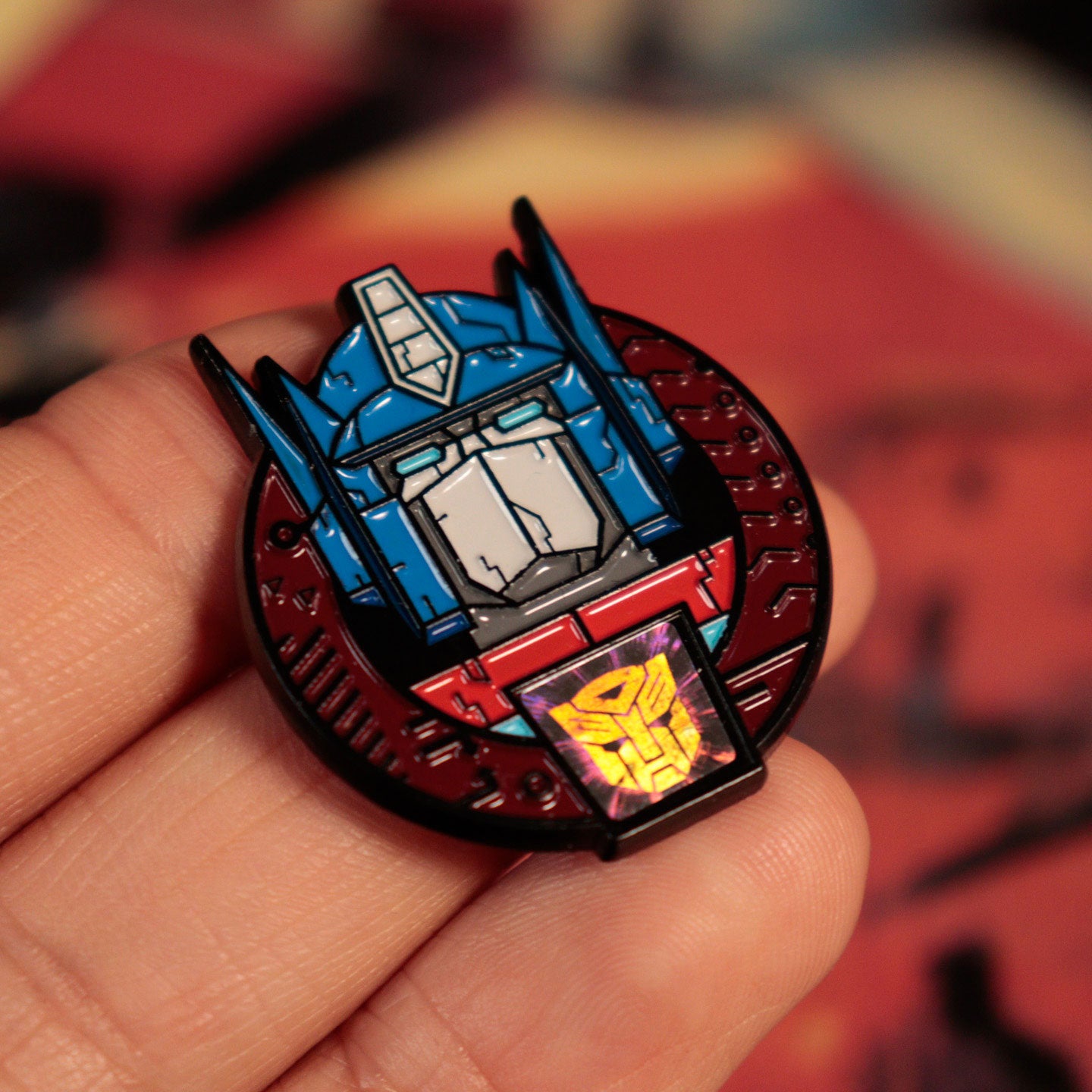Transformers 40th Anniversary Twin Set of Pin Badges autobots lifestyle