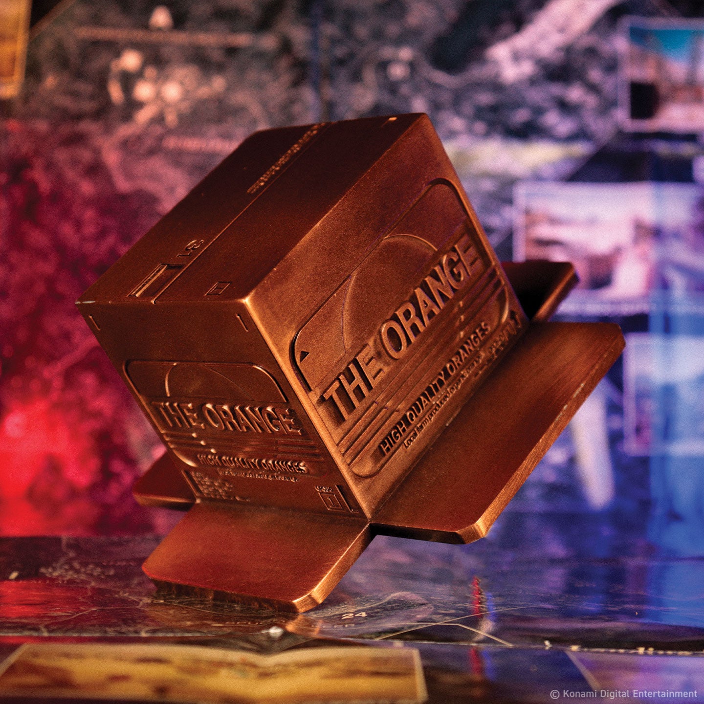 Metal Gear Solid 2 Replica Antique Gold Plated Cardboard Box