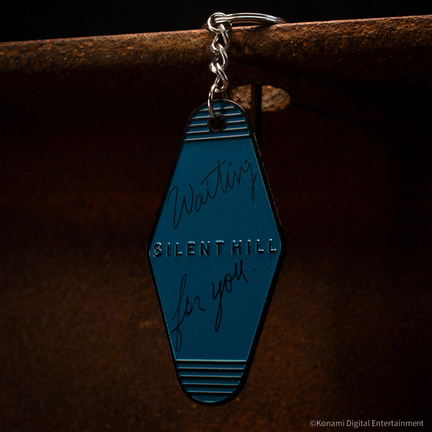 Silent Hill Lake View Hotel Collectible keyring from Fanattik