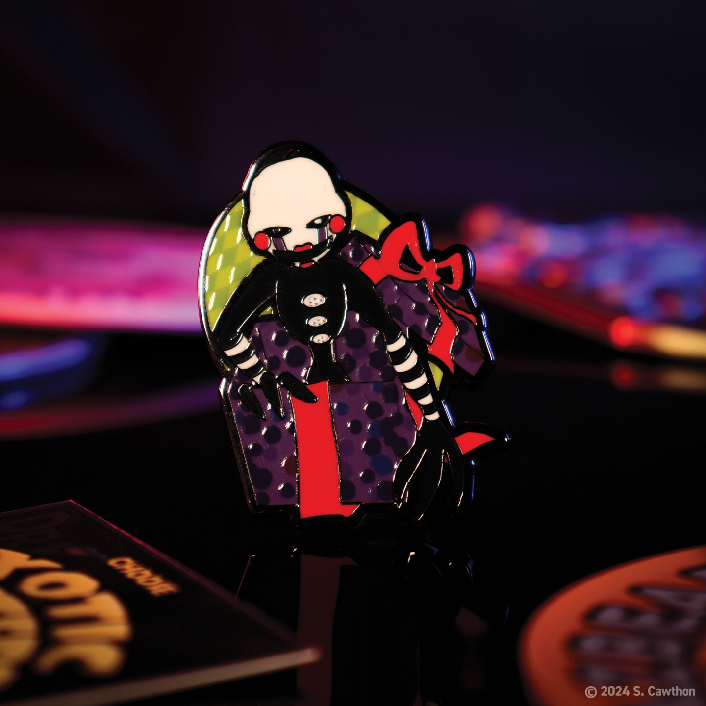 Five Nights at Freddy's Mystery Pin Badge CDU Containing 12 Blind Boxes