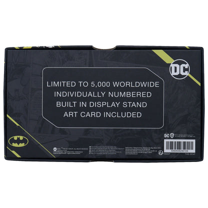 DC Batman Vintage Style Metal Batarang and art card from Fanattik