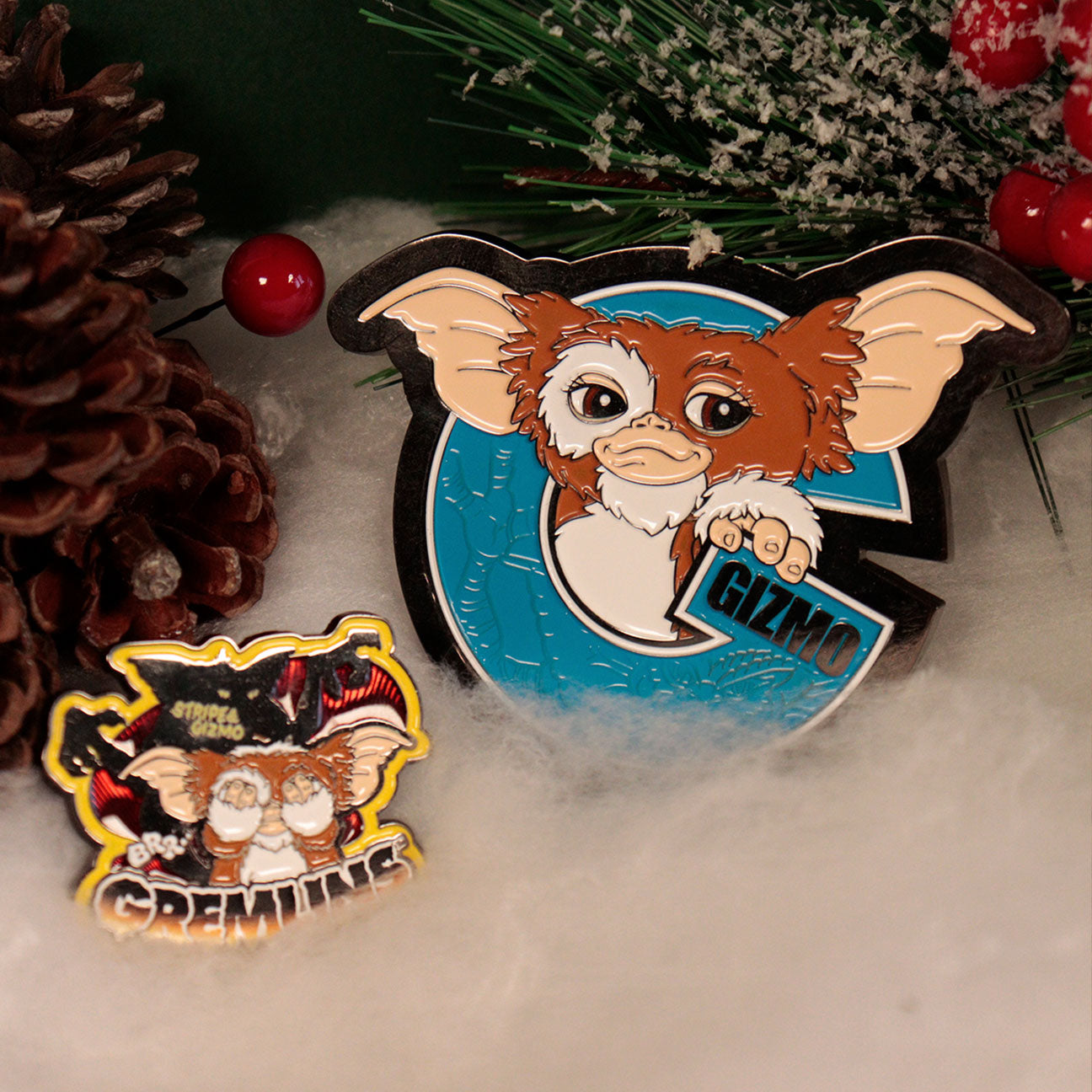 Gremlins Limited Edition Medallion and Pin Badge Set from the Mogwai Collection