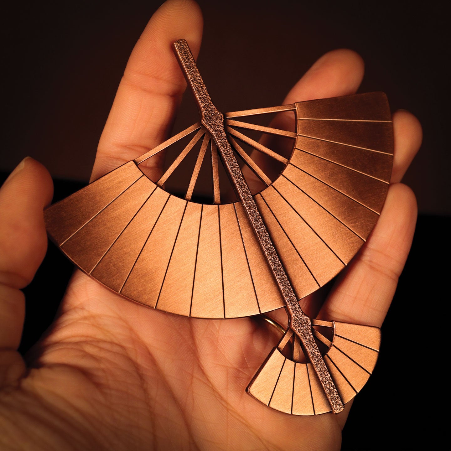 Avatar: The Last Airbender - Aang’s Glider Mini Metal Replica