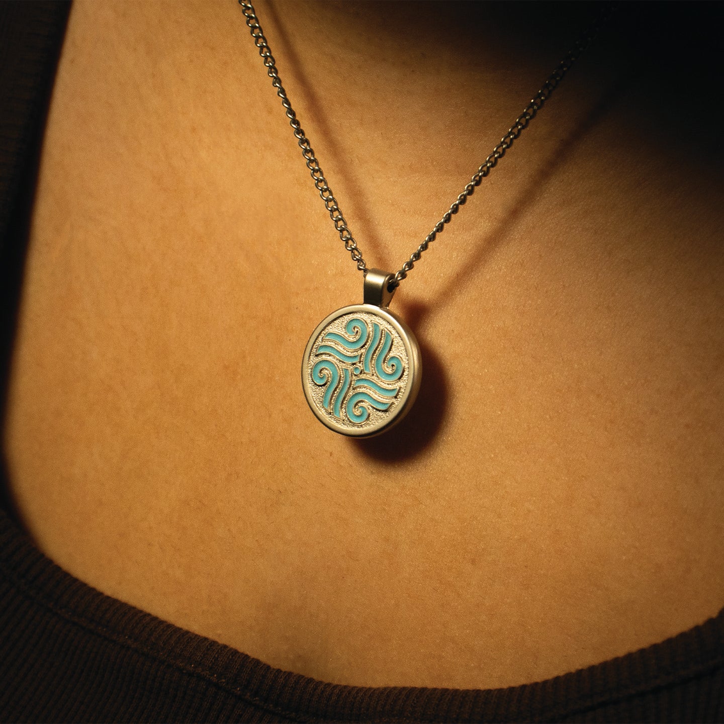 Avatar: The Last Airbender – Limited Edition Glow-in-the-Dark Elements Necklace