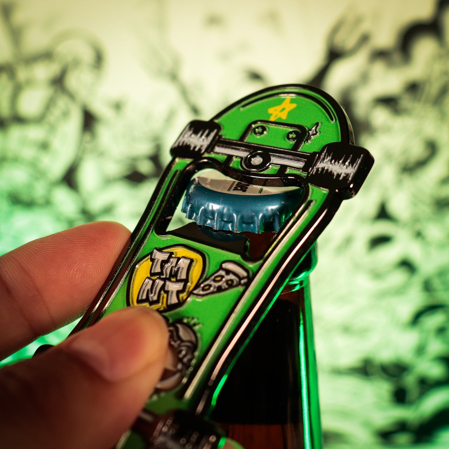 Teenage Mutant Ninja Turtles – Magnetic Skateboard Bottle Opener
